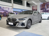 宝马i5车型图片